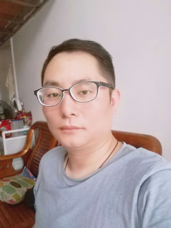 流星的尾巴的第一张照片--德化相亲网