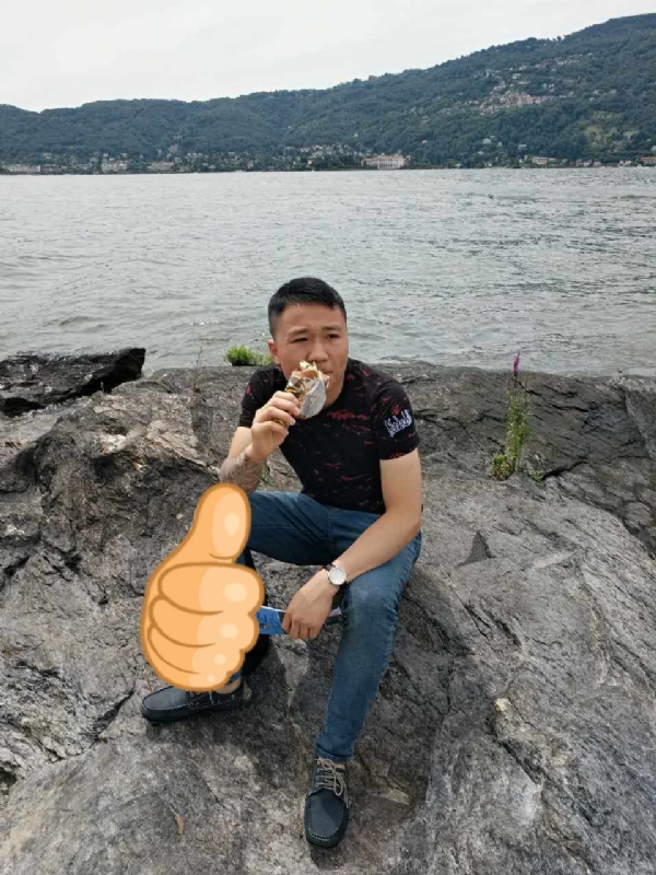 绚烂背后的平淡的第一张照片--德化相亲网