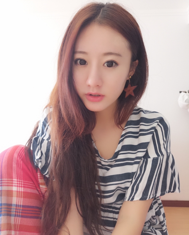 没有故事的女同学的第二张照片--德化相亲网