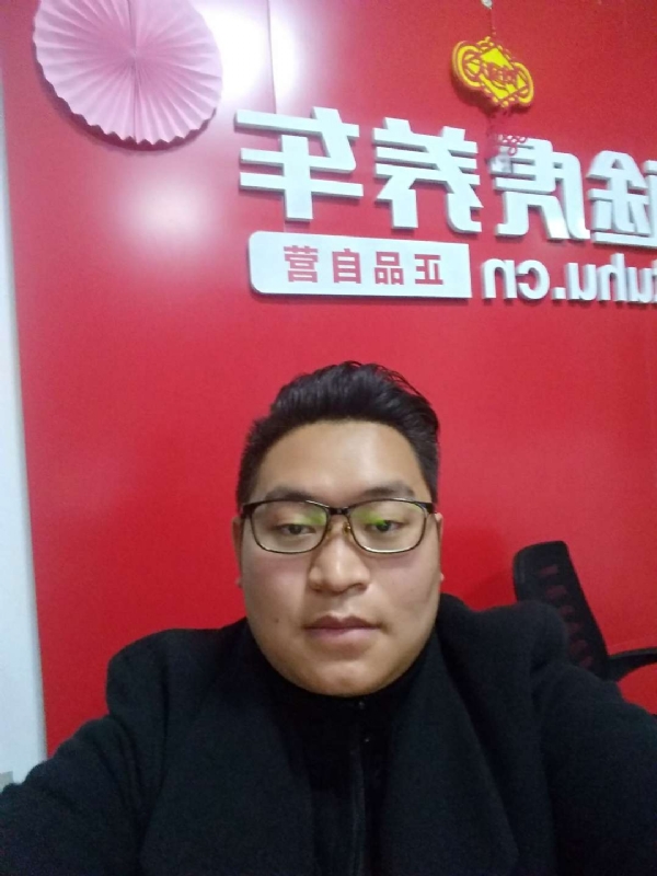 向上倾斜45度的第一张照片--德化相亲网