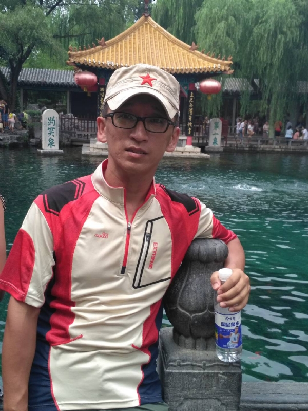 晓峰的第一张照片--德化相亲网
