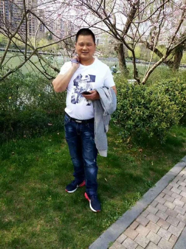 纯爷们的第一张照片--德化相亲网