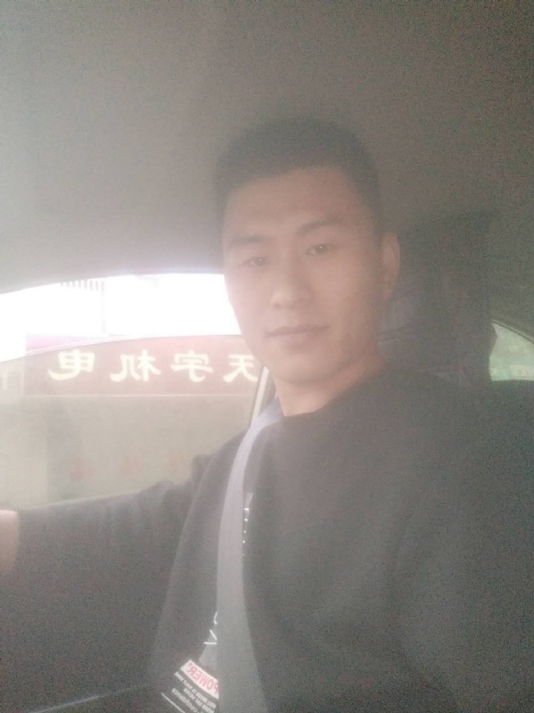 老鼠爱上猫的第一张照片--德化相亲网