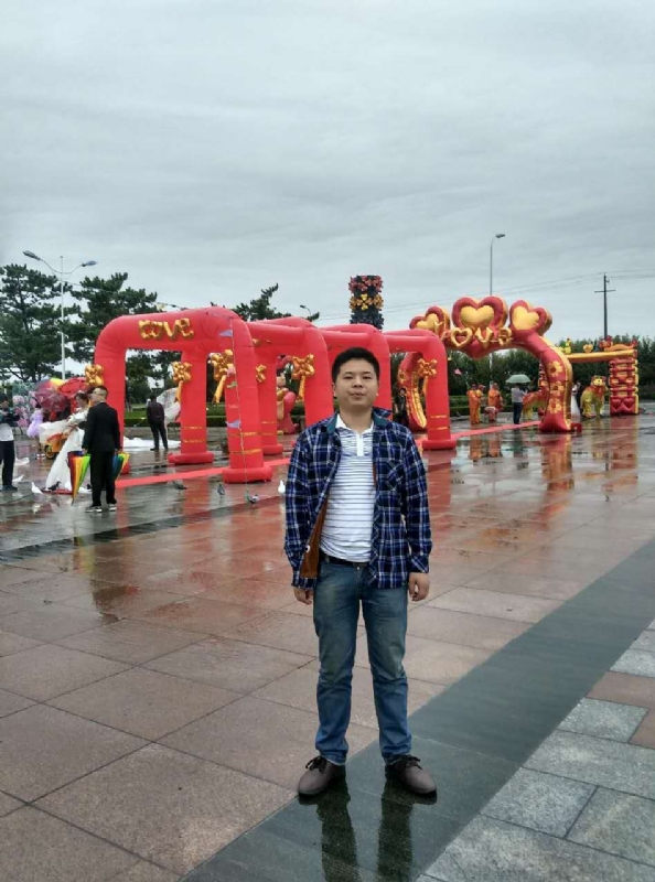在奋斗的第三张照片--德化相亲网