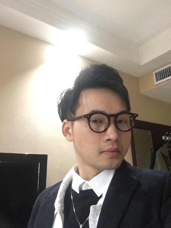 曾亮的第一张照片--德化相亲网