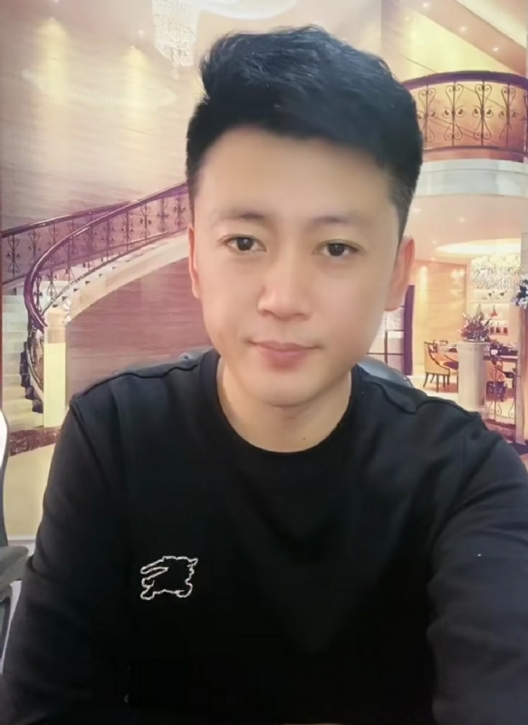 屋顶拾荒人的第三张照片--德化相亲网
