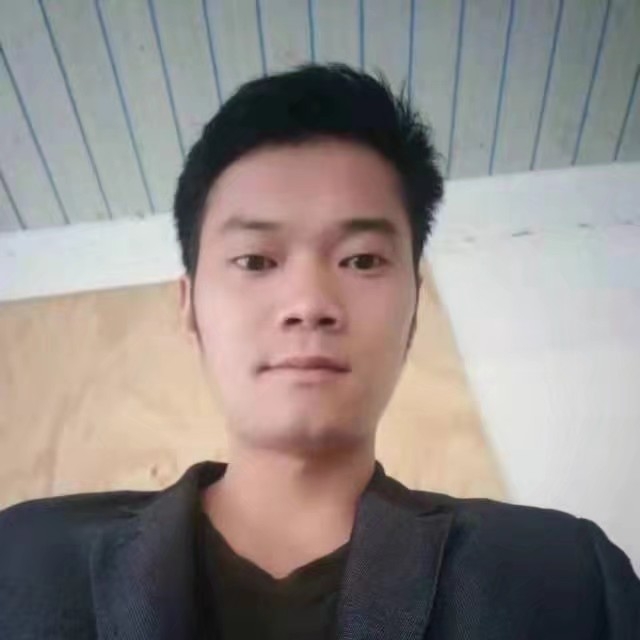 紫色的烟花的第一张照片--德化相亲网