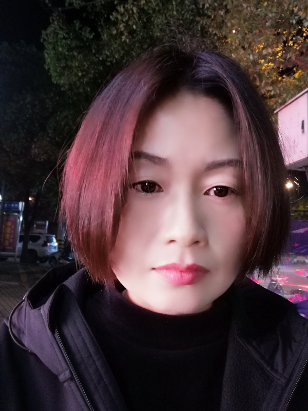 风中百合的第一张照片--德化相亲网