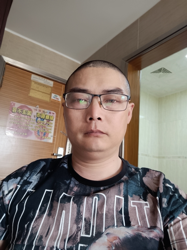 心梦无痕的第一张照片--德化相亲网