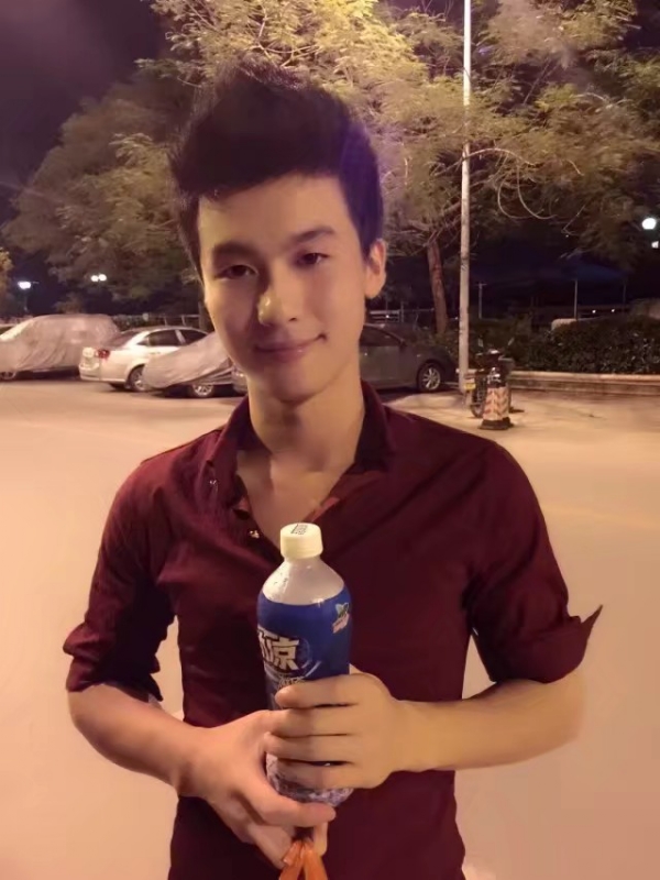 皮特王的第三张照片--德化相亲网