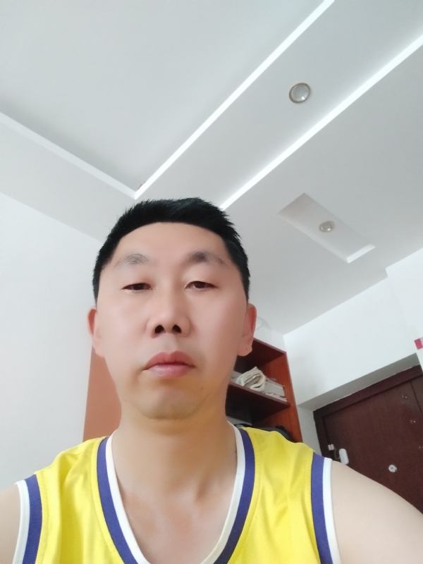 写尽半生纸上酸的第一张照片--德化相亲网