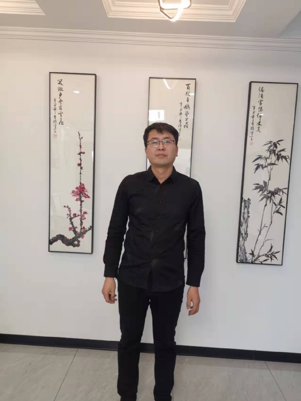 情义比天高的第一张照片--德化相亲网