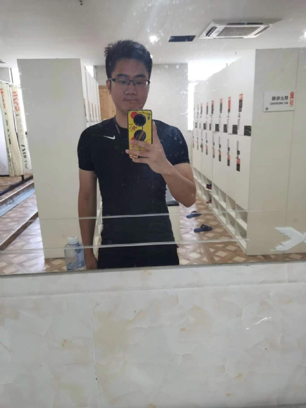 习惯发呆的第一张照片--德化相亲网