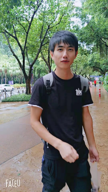 青春易逝的第三张照片--德化相亲网