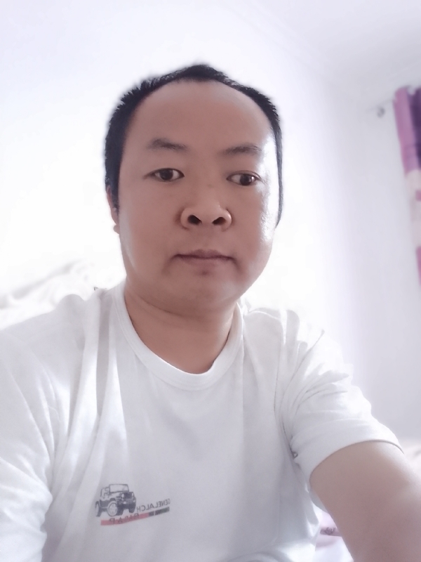 张家小伙子的第四张照片--德化相亲网