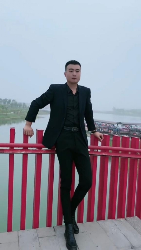 Albert的第一张照片--德化相亲网