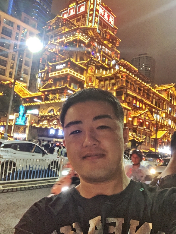 钢铁侠的第一张照片--德化相亲网