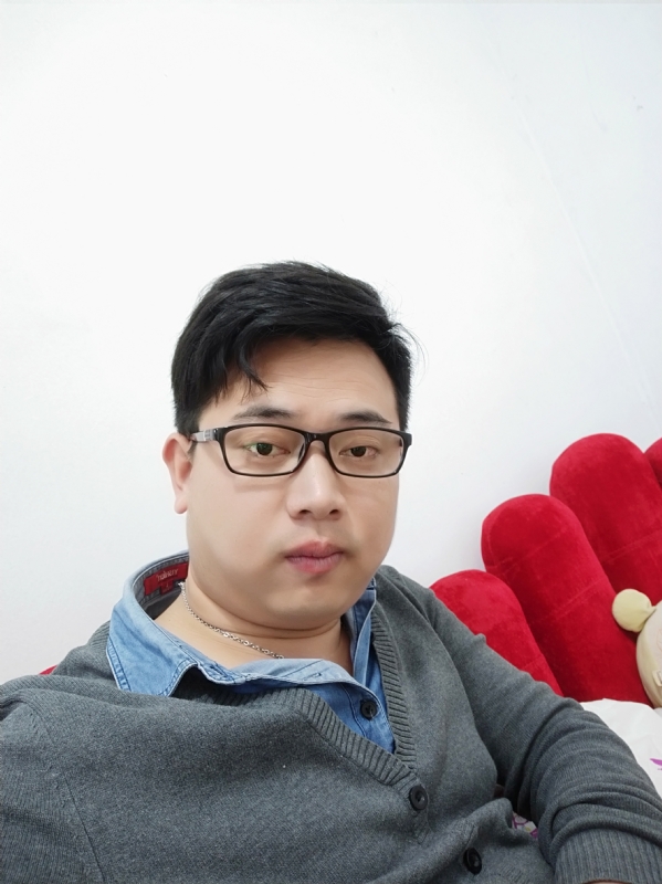 何必在亿的第一张照片--德化相亲网