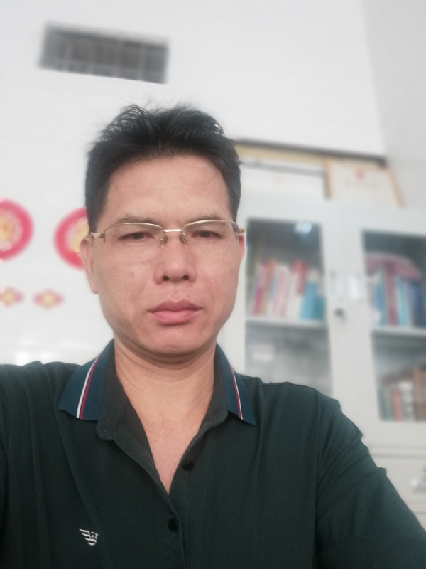 后视镜的第一张照片--德化相亲网