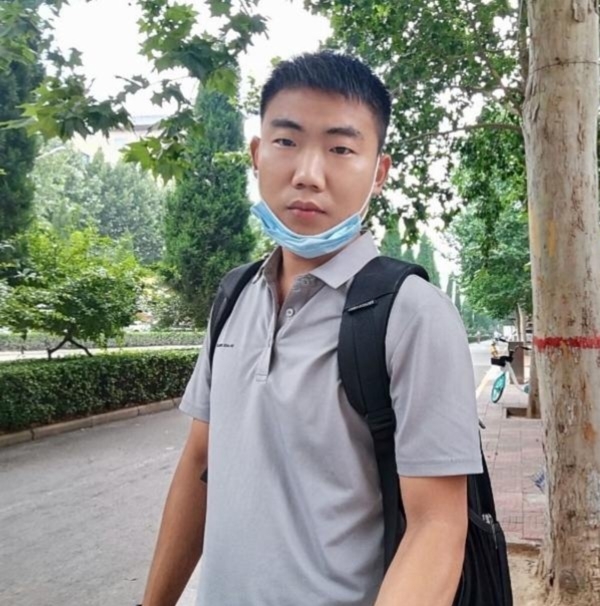90年男征婚的第一张照片--德化相亲网