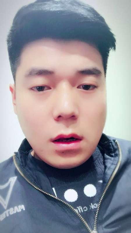 风向决定发型的第一张照片--德化相亲网