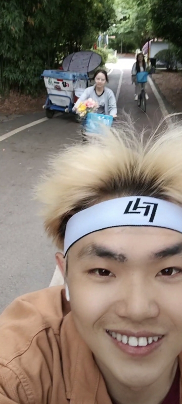 求安稳的第一张照片--德化相亲网