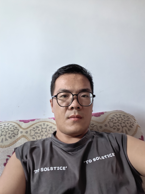 卫TF的第三张照片--德化相亲网